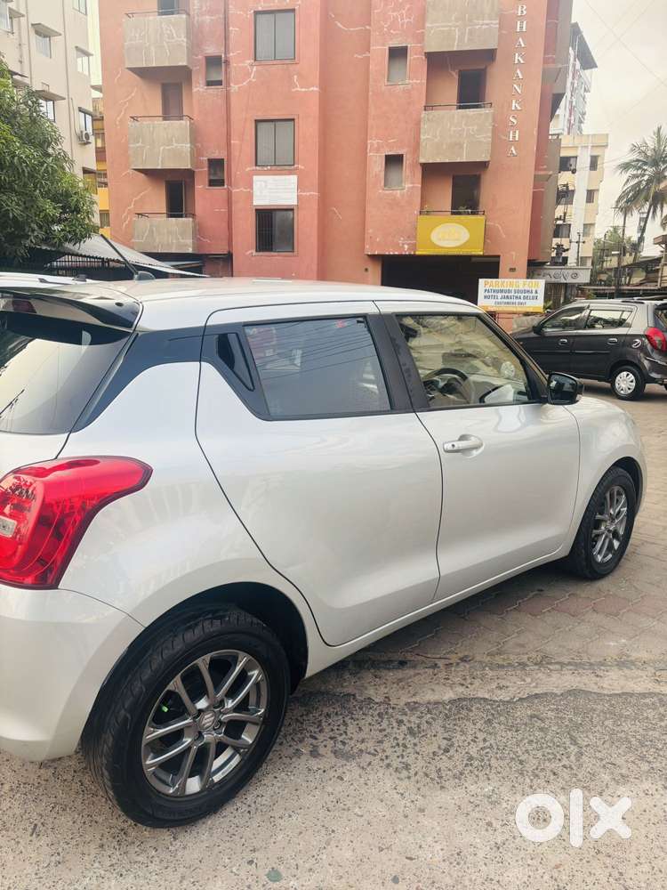 Maruti Suzuki Swift 1.2 Vxi (o), 2023, Petrol