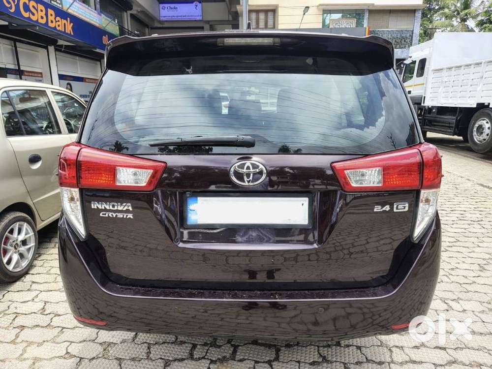 Toyota Innova Crysta 2.4 Gx Mt 8s, 2017, Diesel