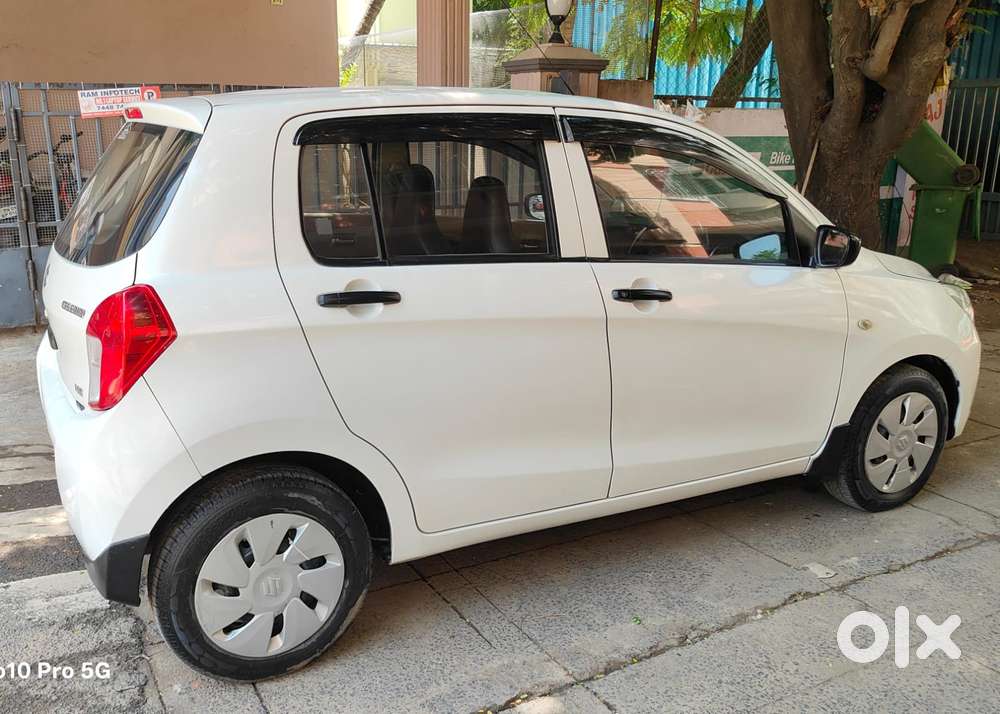 Maruti Suzuki Celerio Vxi At, 2015, Petrol