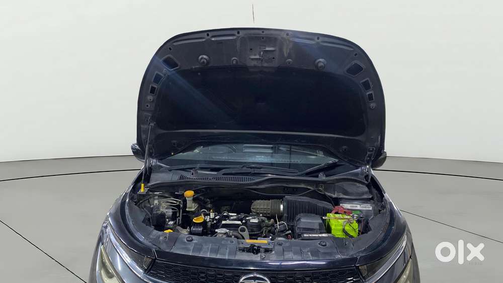 Tata Altroz Xe Petrol, 2022, Petrol