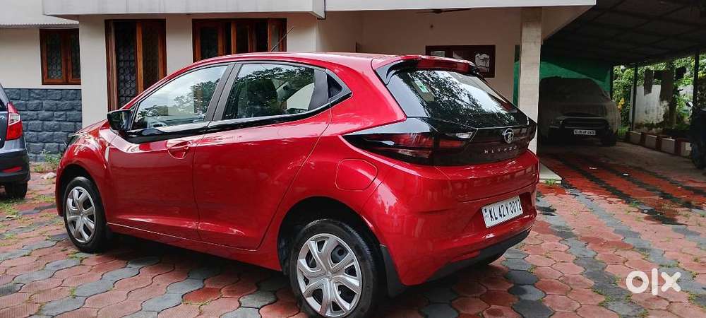 Tata Altroz Dca