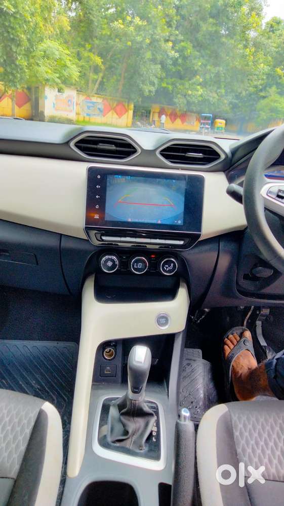 Nissan Magnite Xv Turbo, 2022, Petrol