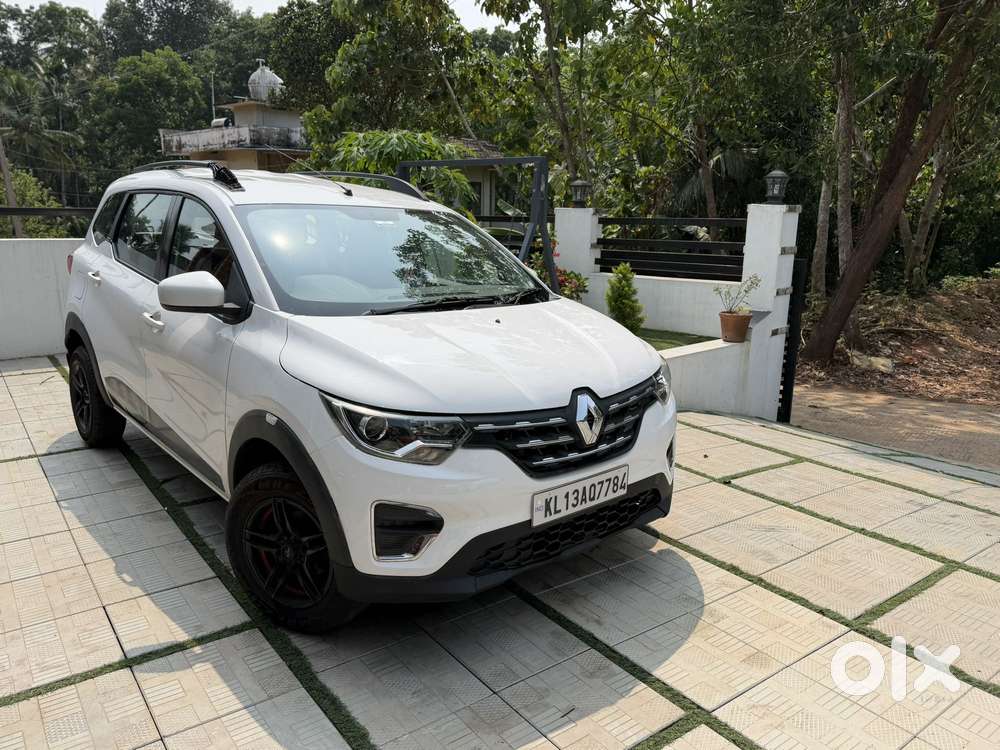 Renault Triber Rxz, 2019, Petrol