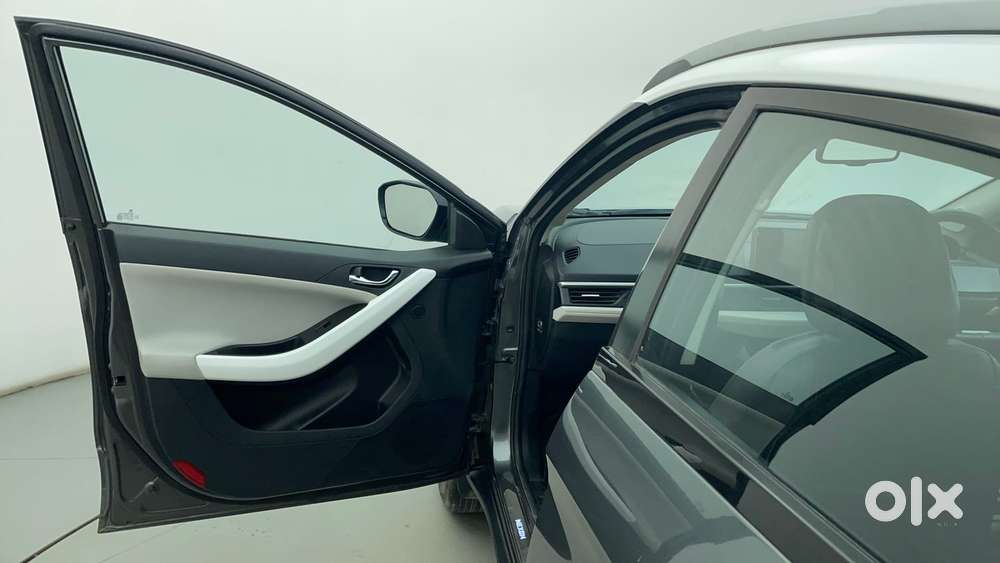 Tata Nexon Creative Plus S 1.2 Revotron Petrol 6 Amt Dt, 2023, Petro..