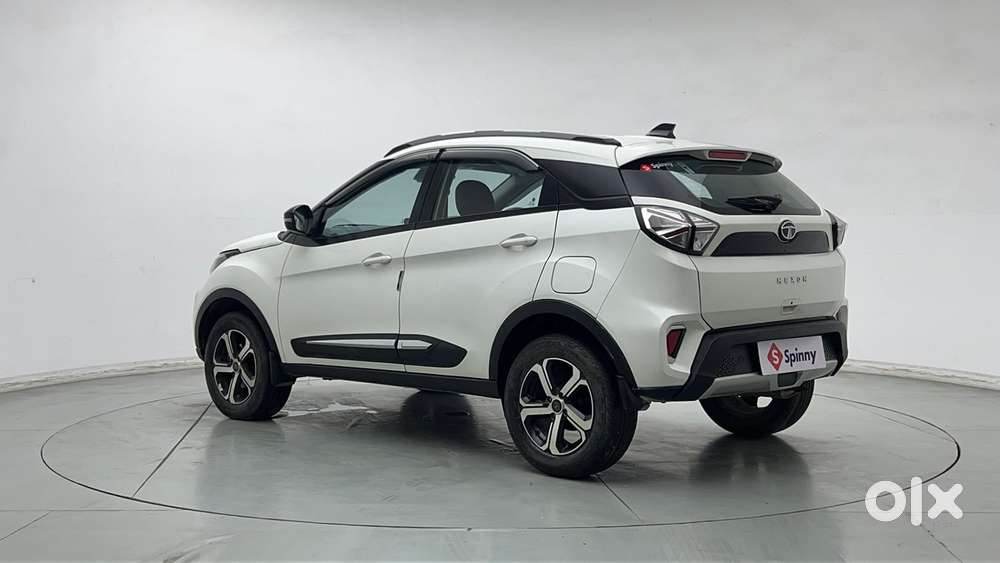 Tata Nexon 1.2 Revotron Xza Plus Hs, 2022, Petrol