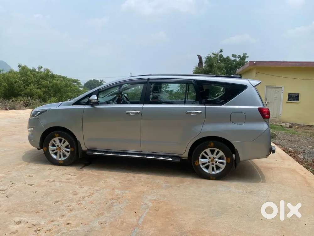 Show Room Track Orginal Paint Frient Seal Tyres Back 60% Family Usecar