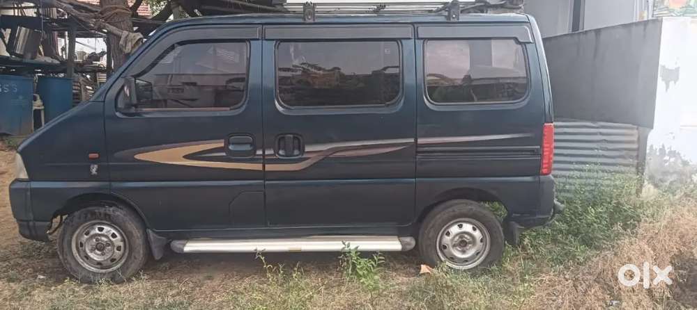 Maruti Suzuki Omni 2010