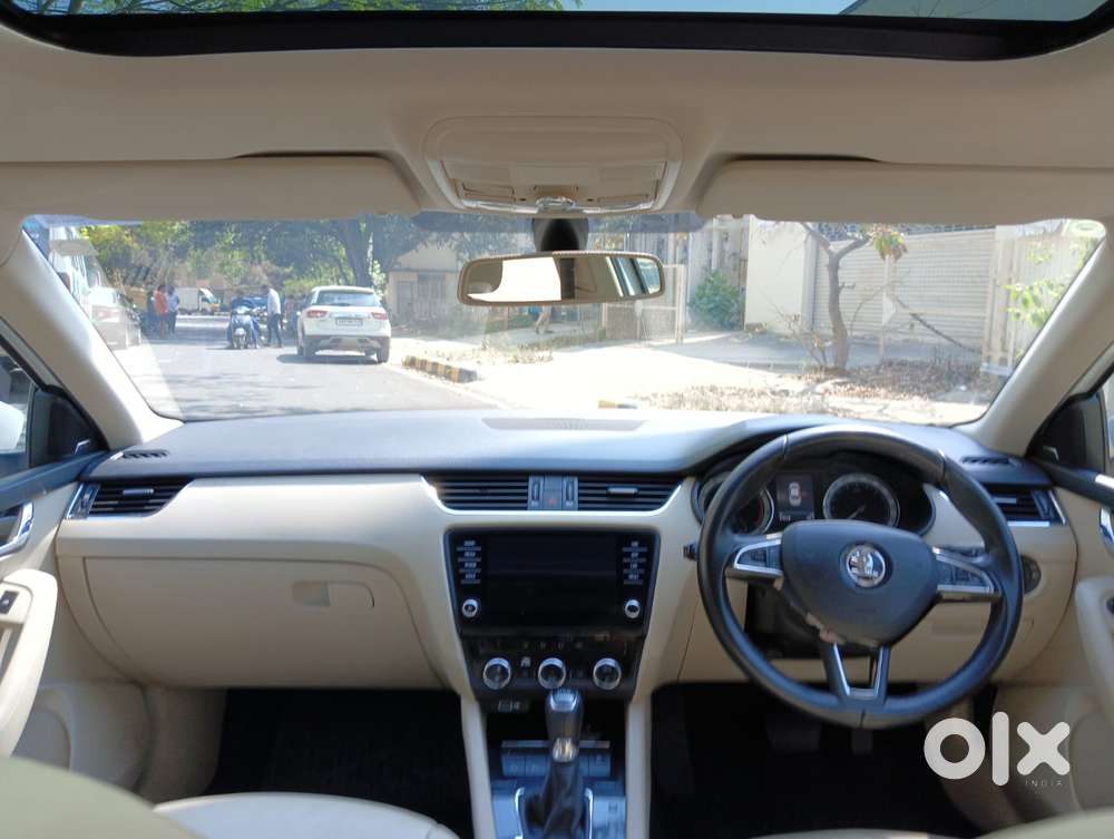 Skoda Octavia 1.8 Tsi At L K, 2018, Petrol