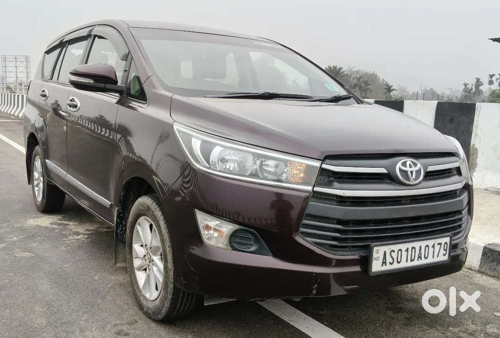 Toyota Innova Crysta 2.4g , Captain Seats , 65000km Only.