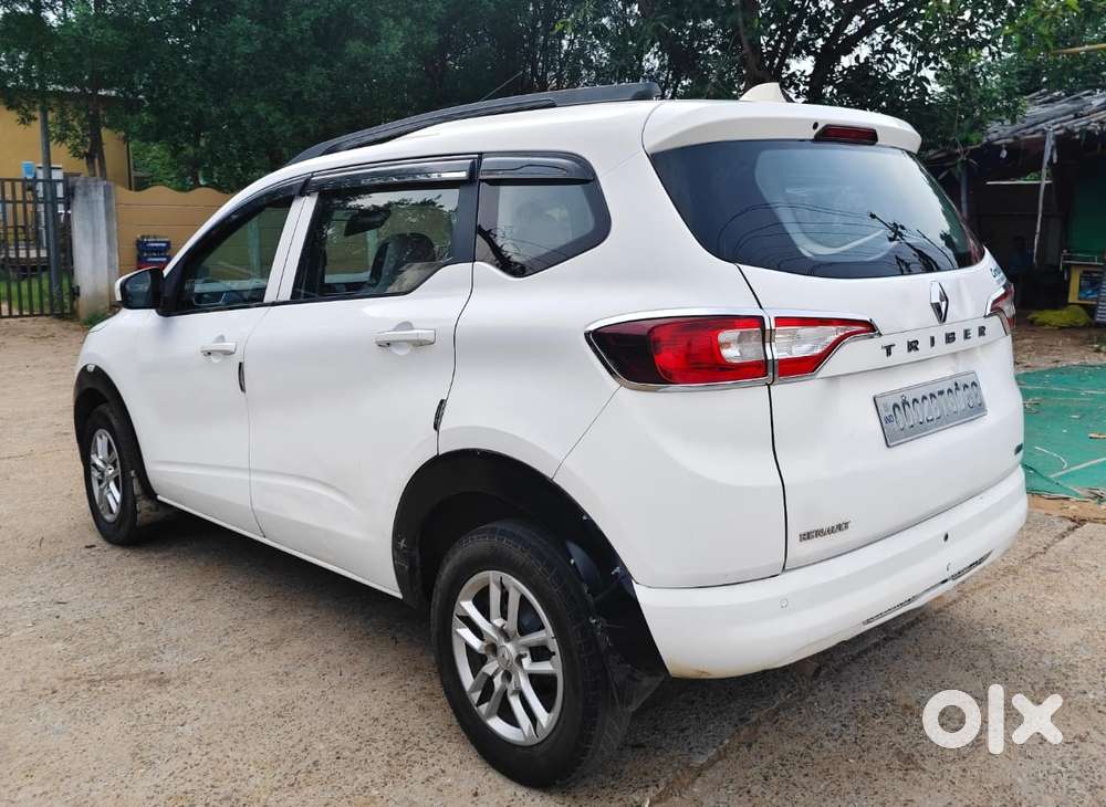Renault Triber Rxl, 2021, Petrol