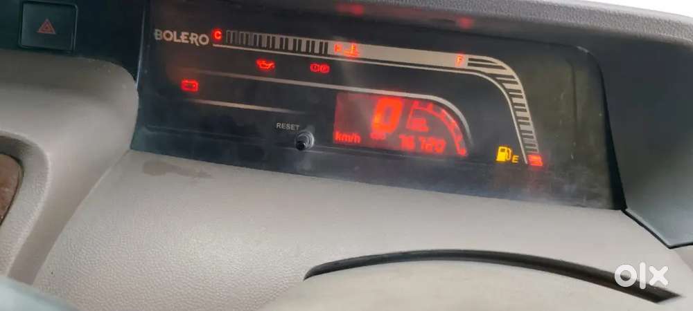Mahindra Bolero 2012 Diesel Well Maintained8