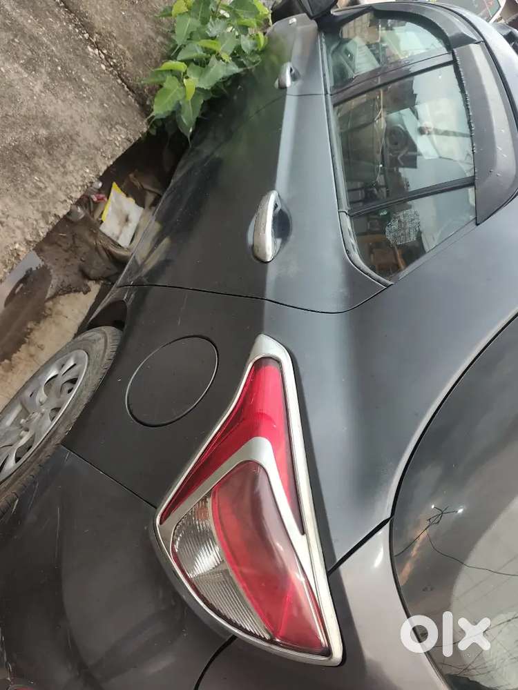 Hyundai Grand I10 29 November 2017 Petrol 86121 Km Driven