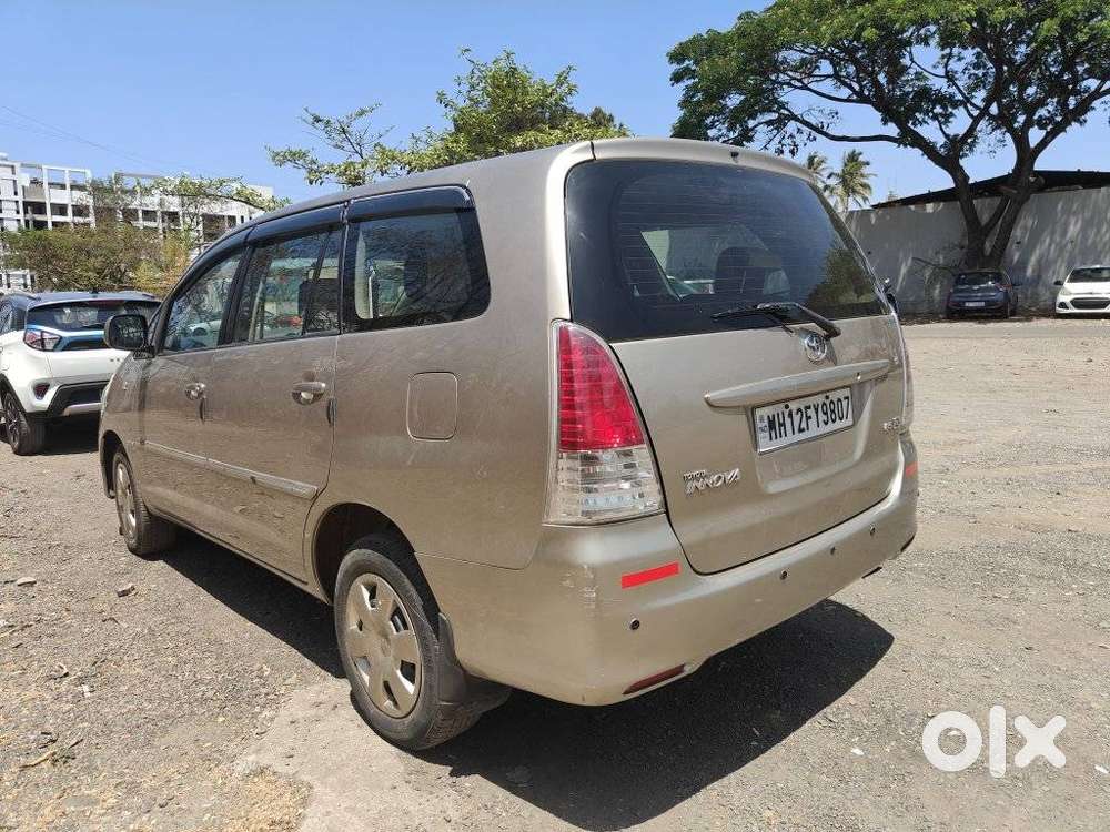 Toyota Innova 2.5 G (diesel) 7 Seater, 2010, Diesel