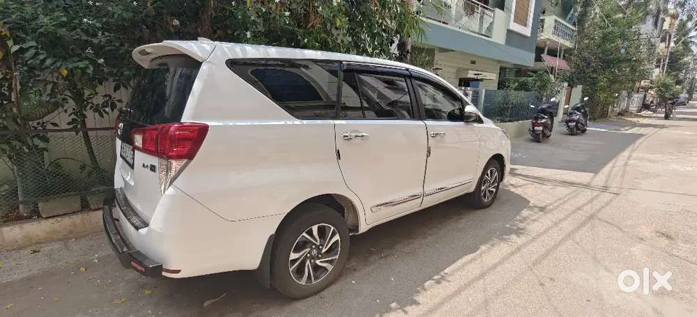 Toyota Innova 2024 Diesel 40000 Km Driven