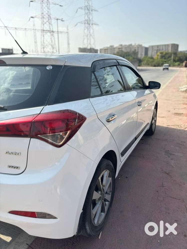 Hyundai I20 Petrol Asta, 2015, Petrol