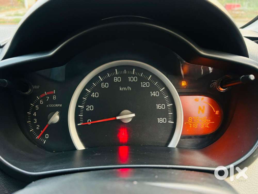 Maruti Suzuki Celerio 1.0 Vxi Amt, 2014, Petrol