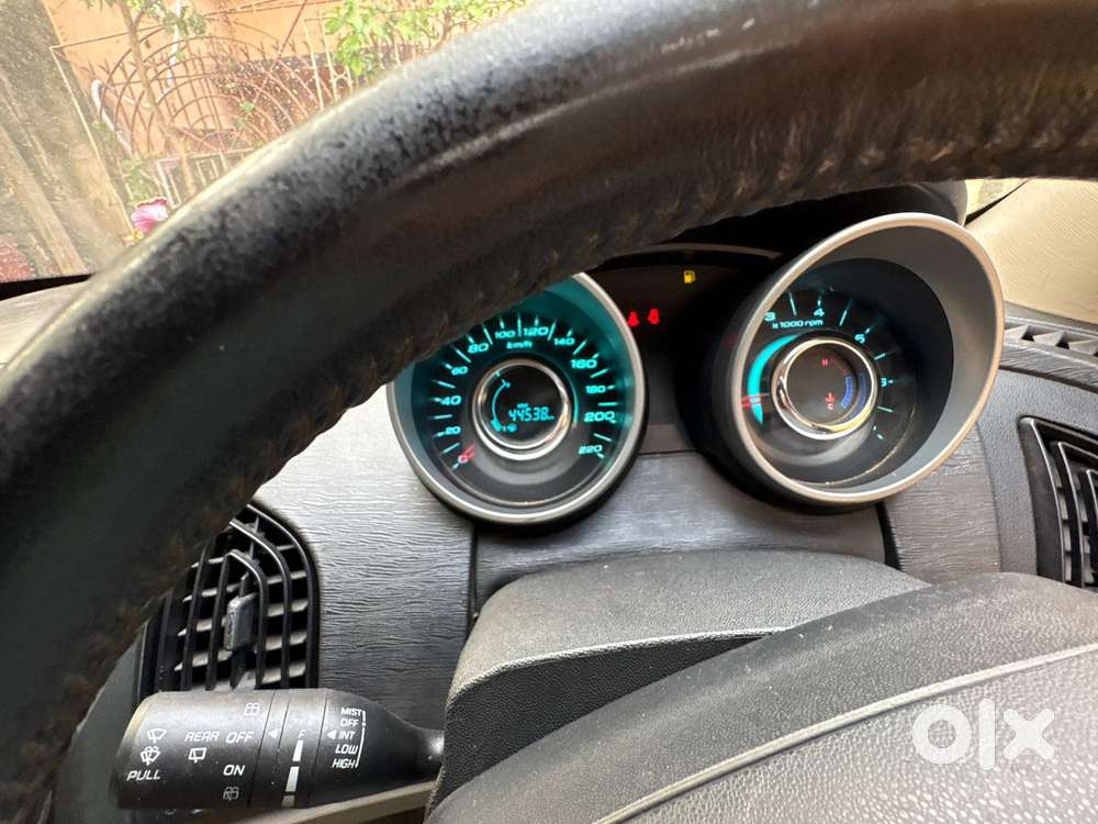 Mahindra Xuv500 2.2 W10, 2015, Diesel