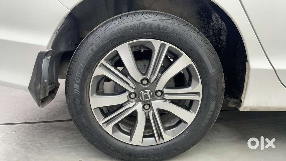 Honda City 1.5 V 4th Gen I-vtec Mt, 2022, Petrol