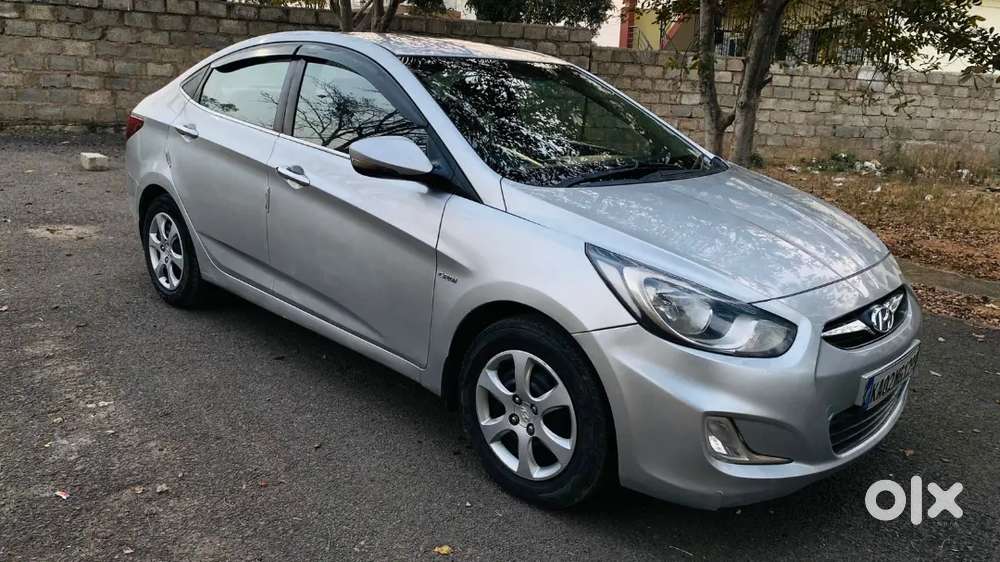 Hyundai Verna Crdi 2012 Diesel Manual