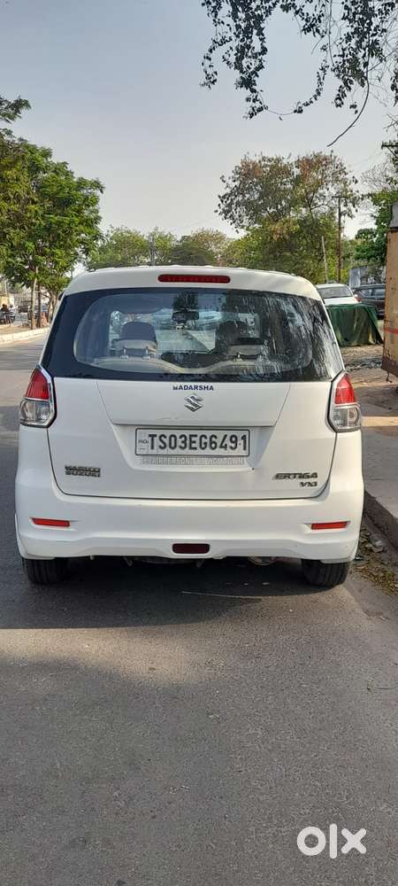Maruti Suzuki Ertiga Vxi, 2014, Petrol