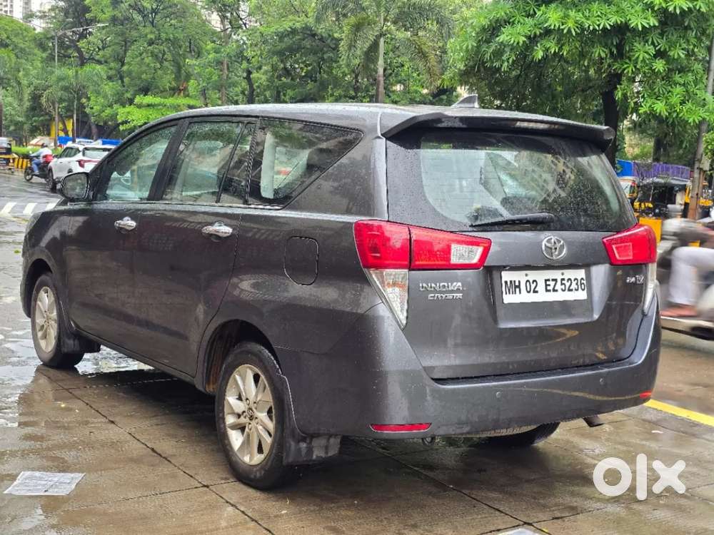 Toyota Innova Crysta 2.4 V 7 Str, 2018, Diesel