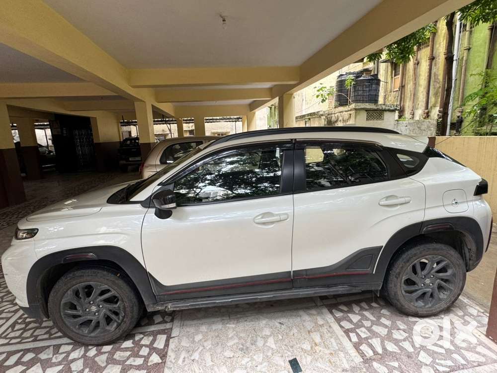 Maruti Suzuki Fronx Petrol 2024