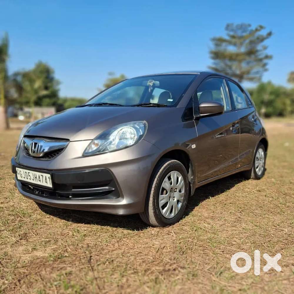 ઘરઘરાવ ખુબ સારી કન્ડિશનમાં હોન્ડા બ્રીઓ Cng ગાડી તાત્કાલિક વેચવાની છે