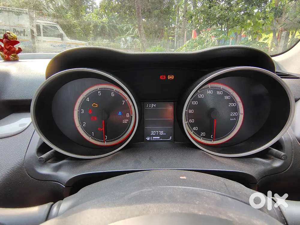 Maruti Suzuki Swift Vxi 2018