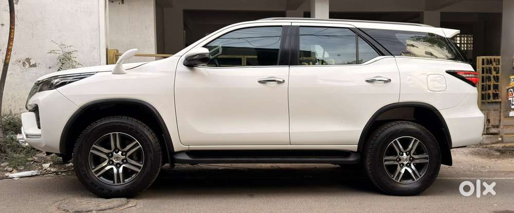 Toyota Fortuner 4x2 At 2.8 Diesel, 2022, Diesel