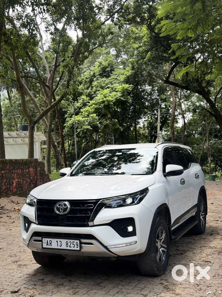 Toyota Fortuner 4x2 Mt 2.8 Diesel, 2023, Petrol