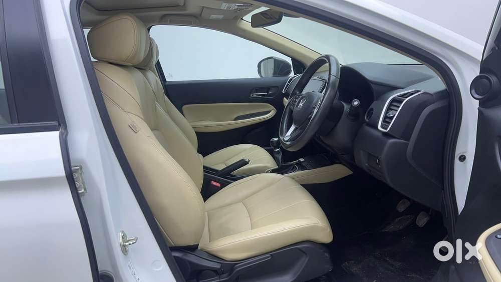 Honda City 1.5 Zx I-vtec Mt, 2023, Petrol