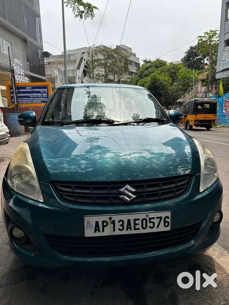 Maruti Suzuki Swift Dzire 2013 Petrol 176000 Km Driven