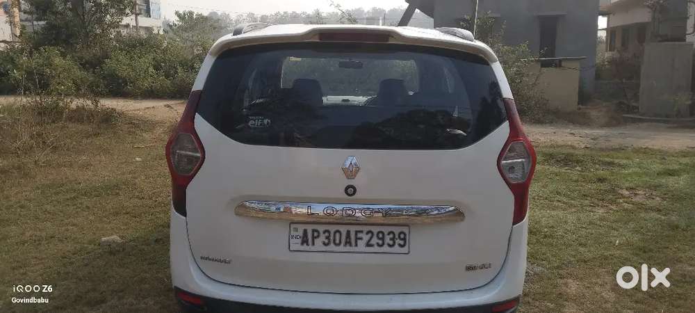Renault Lodgy 2015 Diesel Well Maintained