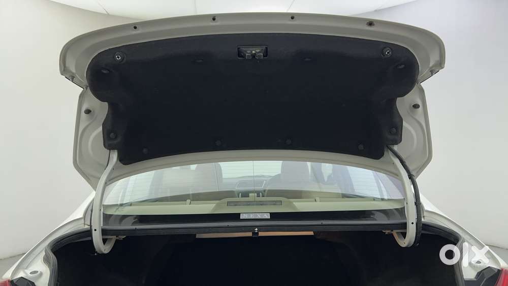 Maruti Suzuki Ciaz Alpha 1.5 At, 2022, Petrol