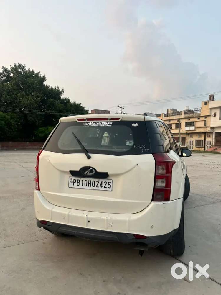 Mahindra Xuv500 2012