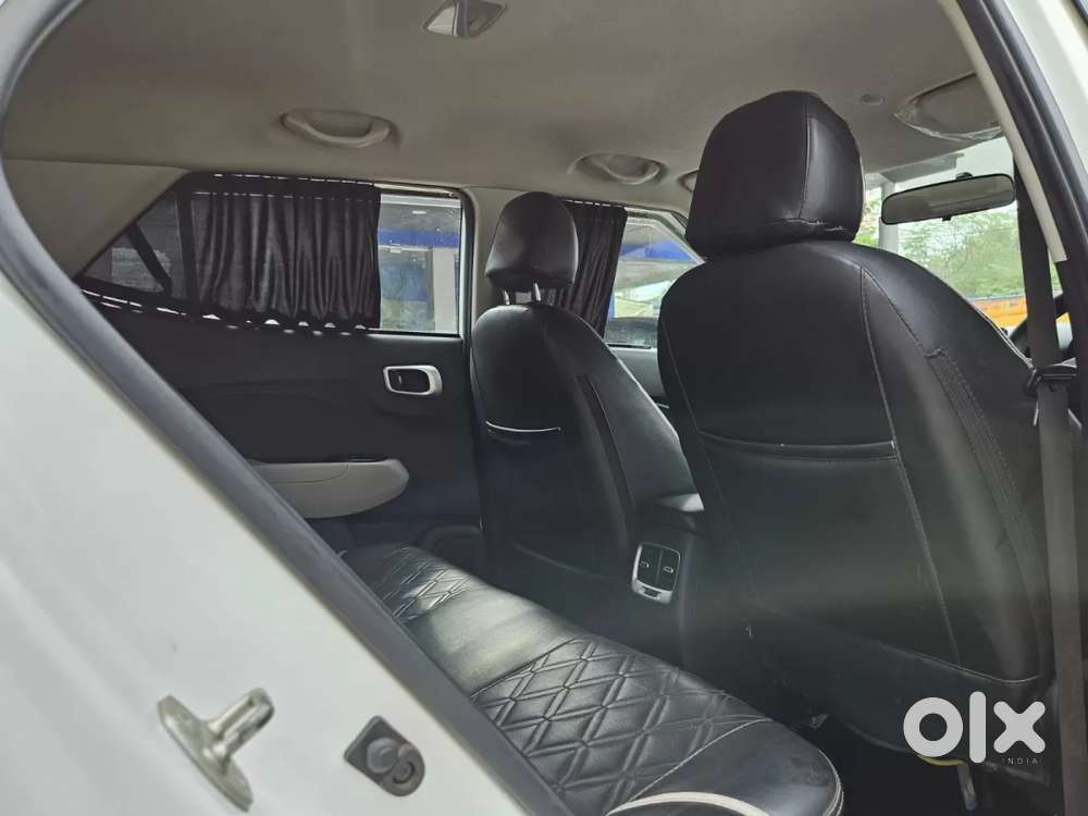 Hyundai Venue 1.2 S (o), 2023, Petrol