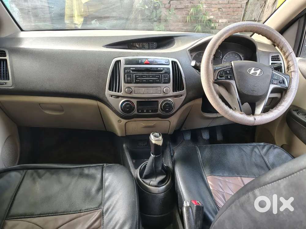 Hyundai I20 Sportz 2012