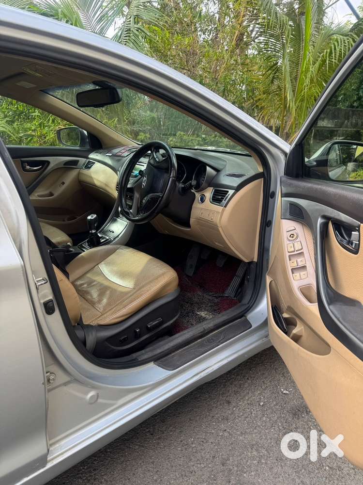 Hyundai Elantra Petrol Manual 2013