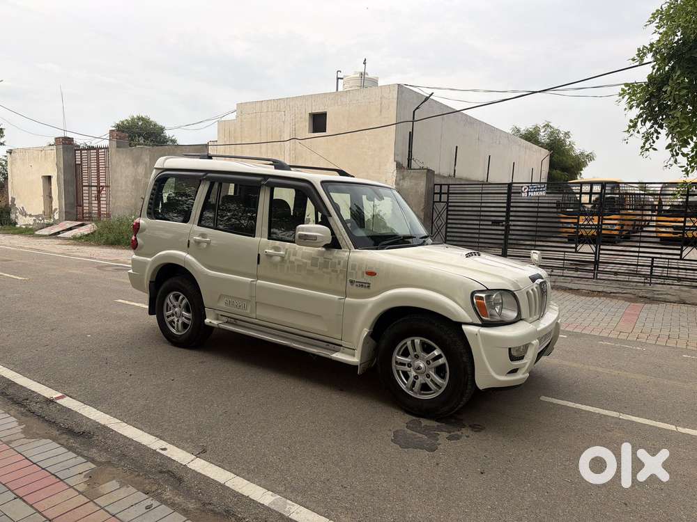 Mahindra Scorpio Vlx 2wd Airbag Bsiv, 2014, Diesel