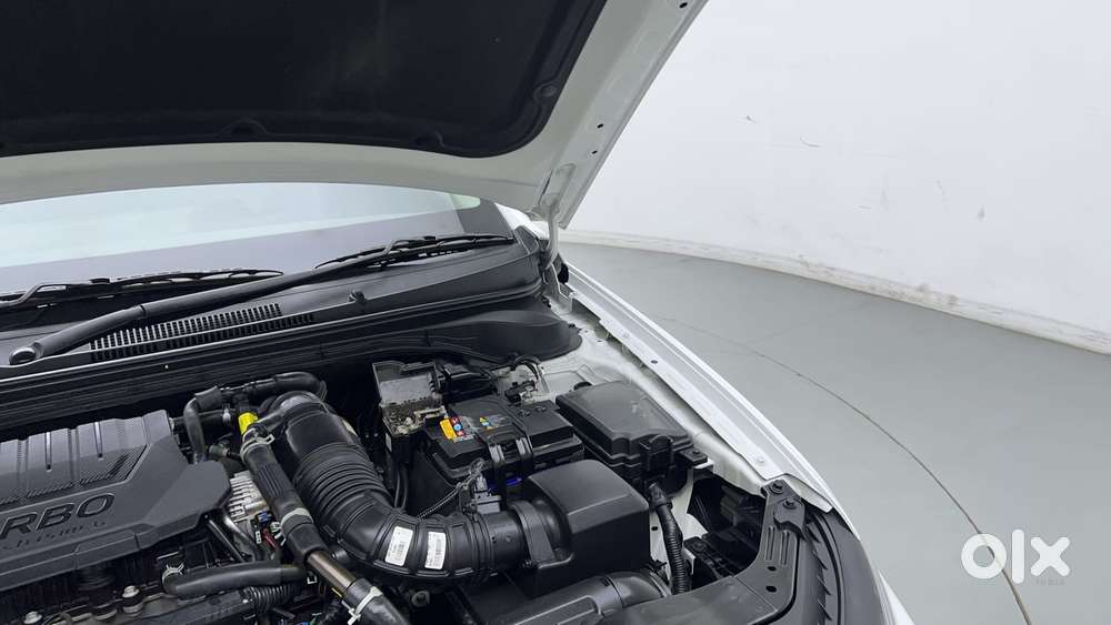 Hyundai Verna 1.5 Sx Turbo Petrol Mt, 2023, Petrol