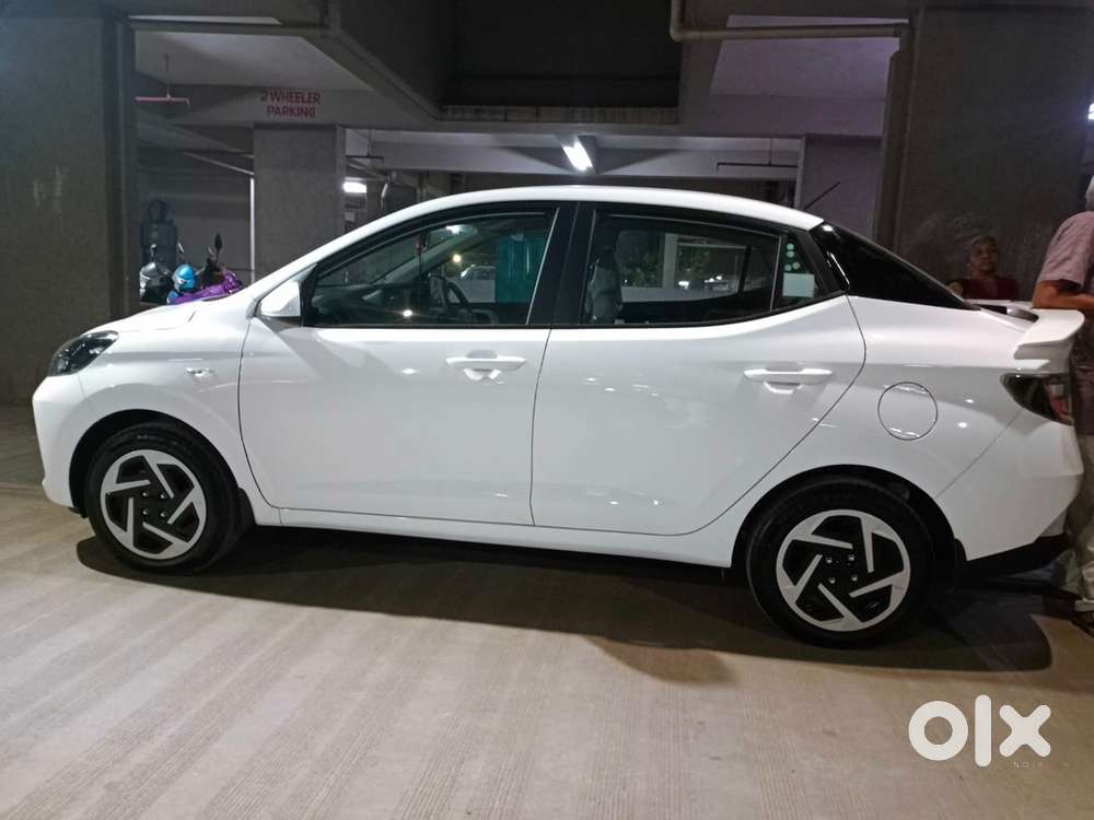 Hyundai Aura 2025 Cng & Hybrids Maintained