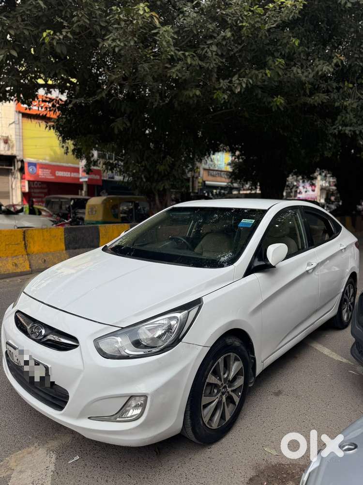 Hyundai Verna 1.6 Vtvt Sx, 2013, Petrol