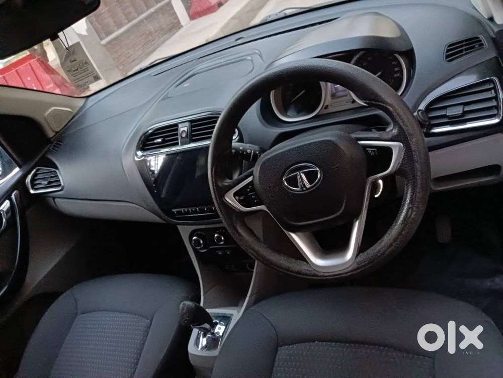 Tata Tiago 1.2 Revotron Xza, 2017, Petrol