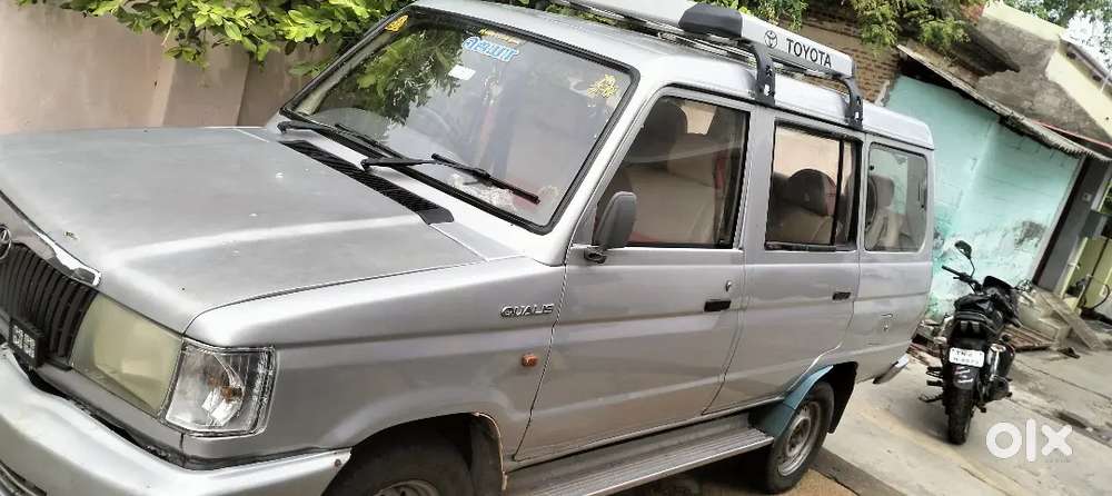 Toyota Qualis Diesel 2003 Variant