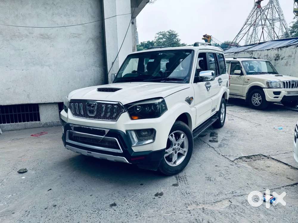 Mahindra Scorpio, 2016, Diesel