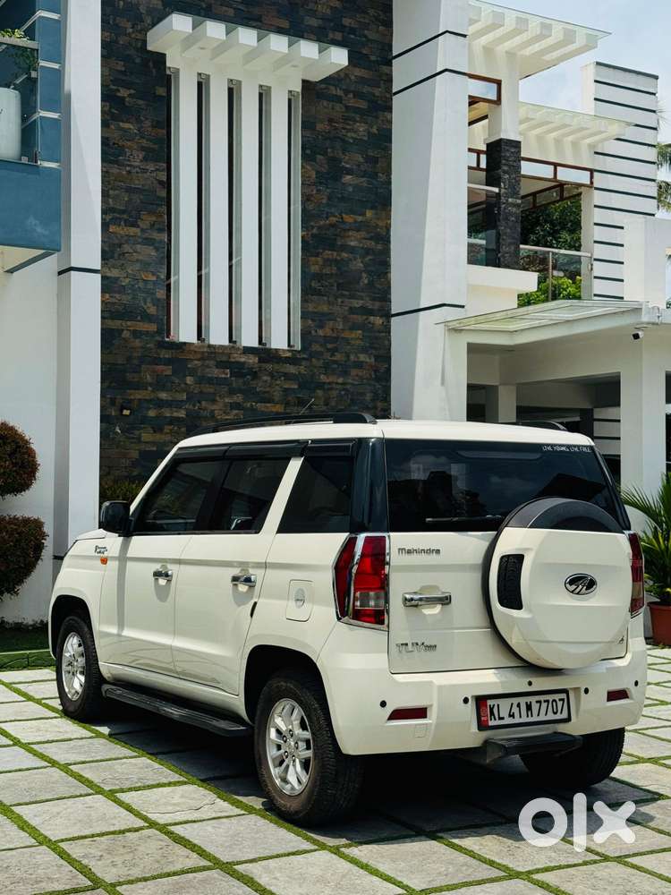 Mahindra Tuv 300 T8 Amt, 2017, Diesel