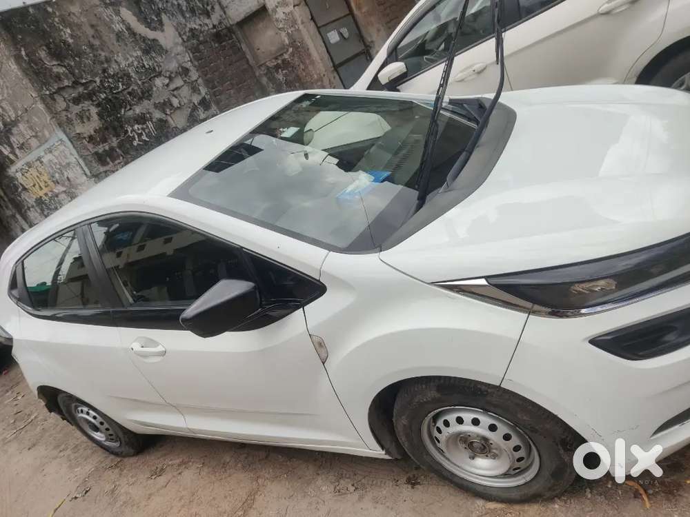 Tata Altroz 1.2 Xe 2021 Variant