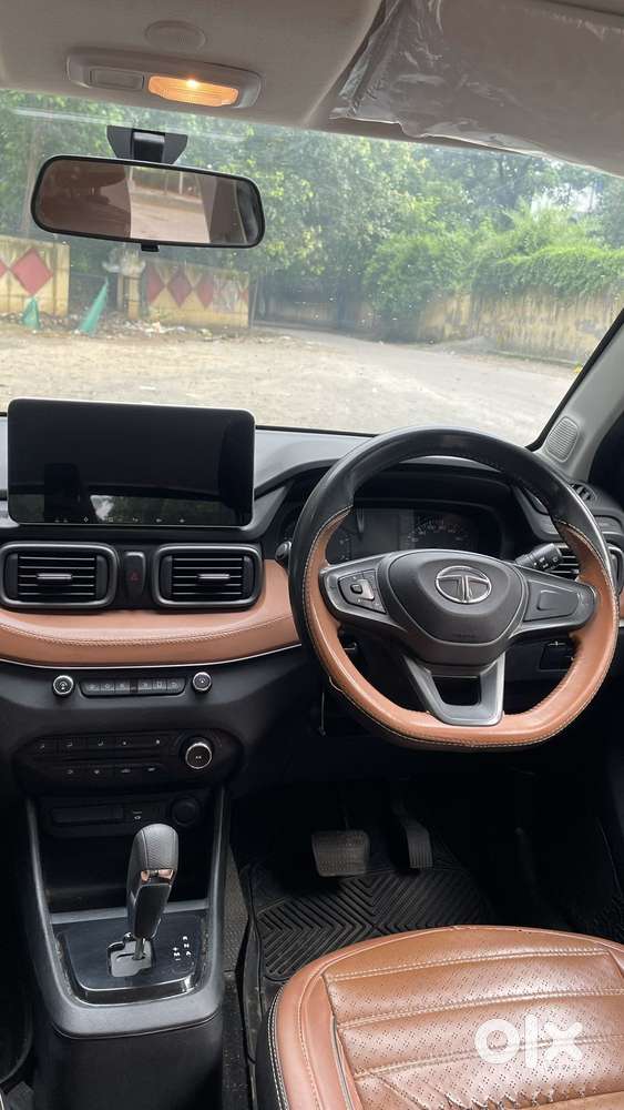 Tata Punch Creative Flagship Dual Tone Amt, 2023, Petrol