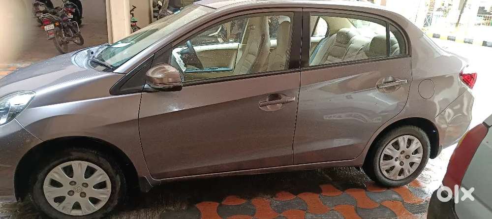 Honda Amaze 2016 Petrol Well Maintained