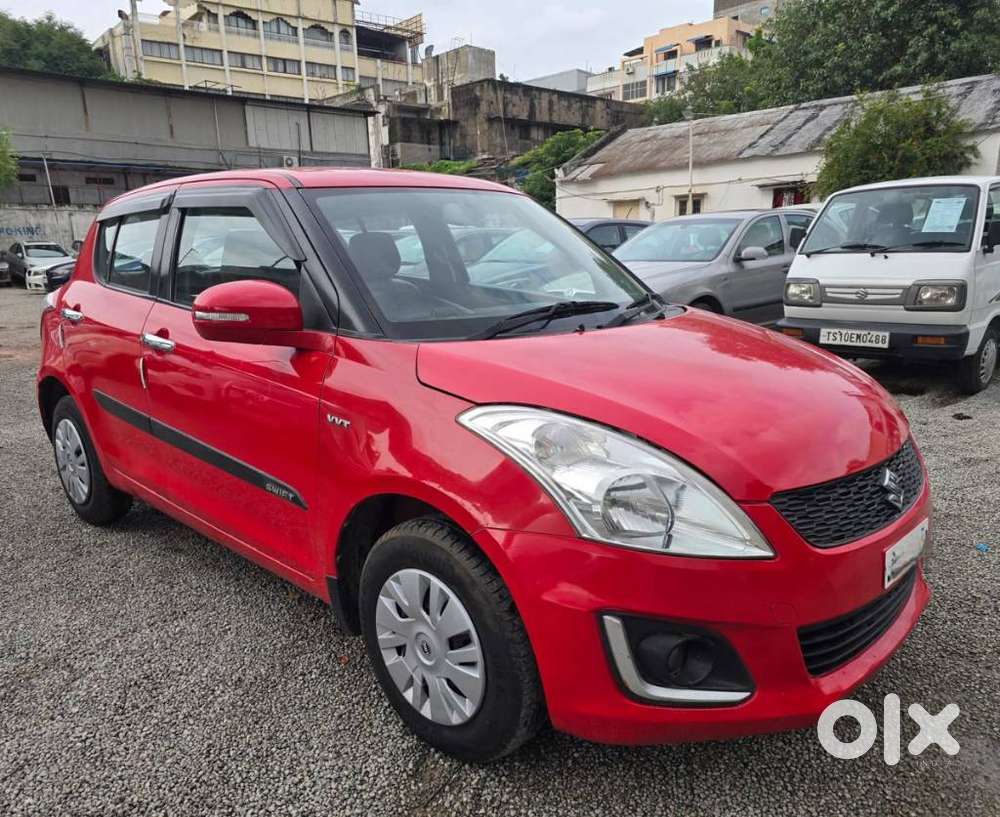 Maruti Suzuki Swift Vxi With Abs, 2015, Petrol